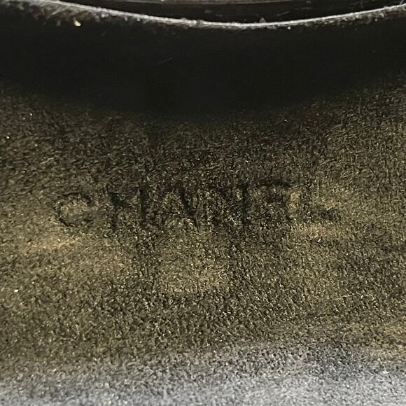 CHANEL "CASE ONLY " Quilted Sunglasses Case and Branded Storage Box - Picture 7 of 9